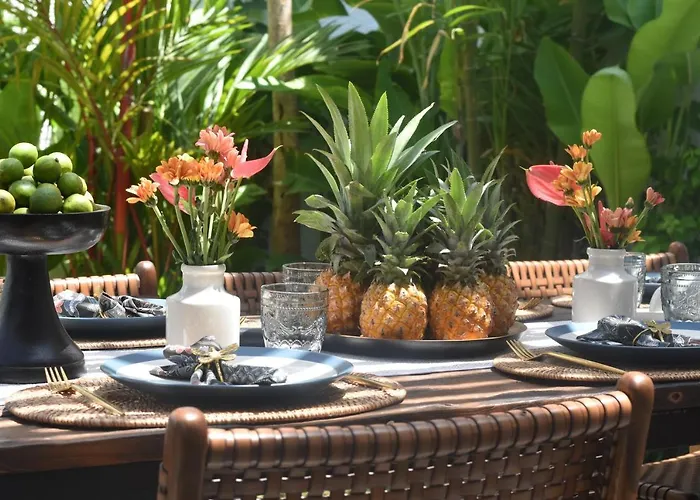 Kasianda Villa, Berawa, With Private Dining, And Cocktails *