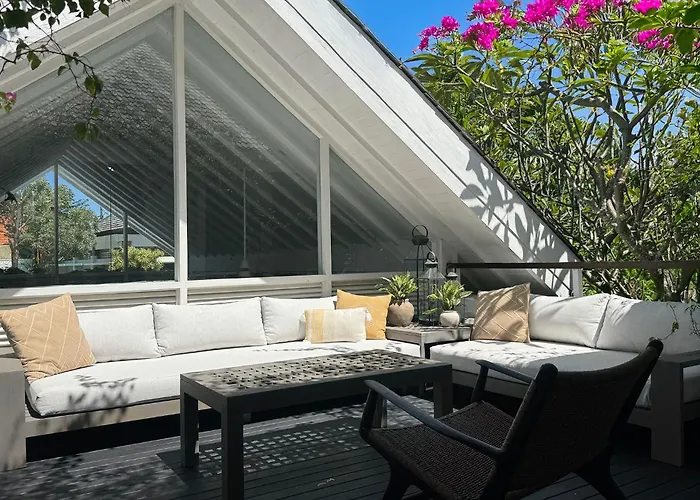 Kasianda Villa, Berawa, With Private Dining, And Cocktails Canggu (Bali)